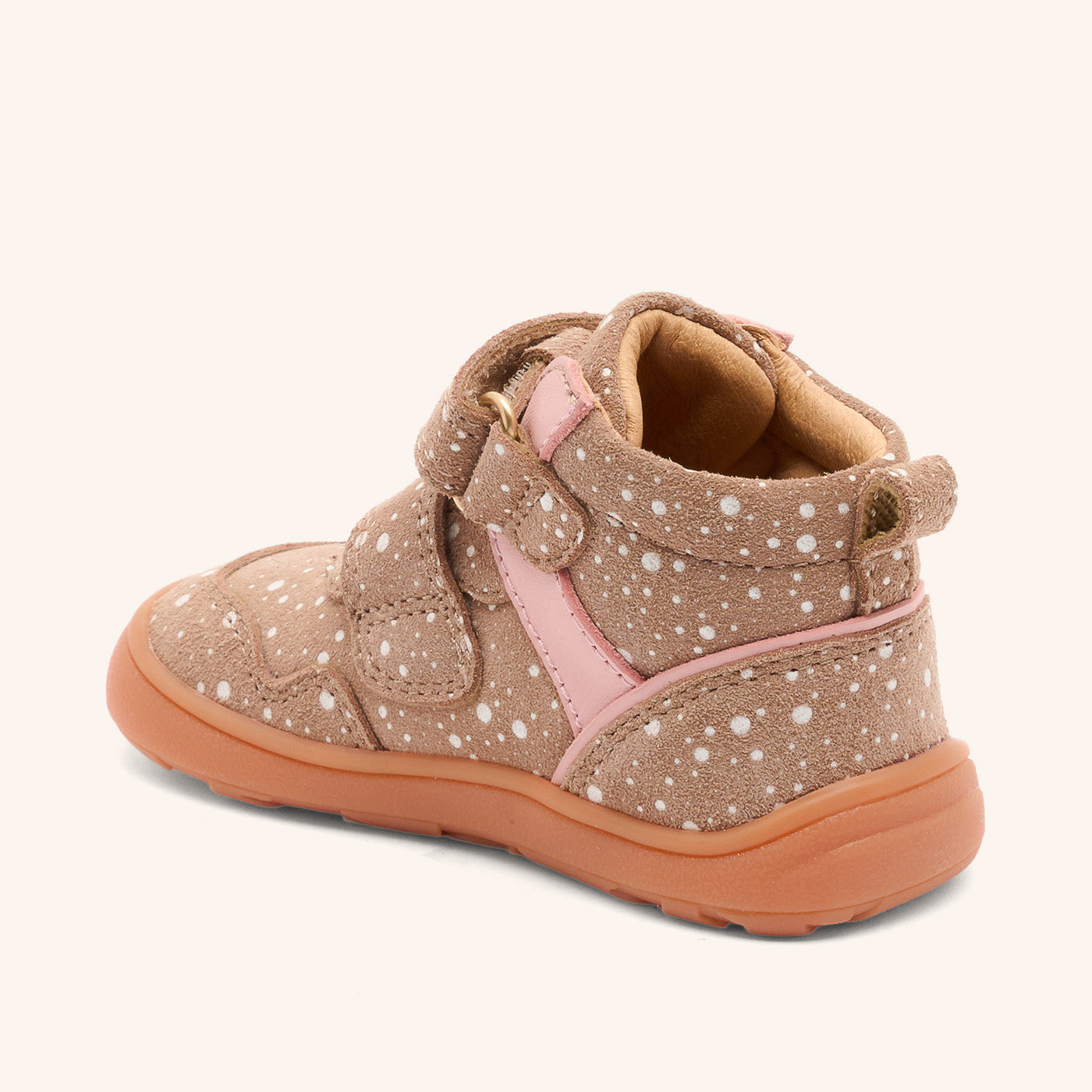 bisgaard barefoot becky snow