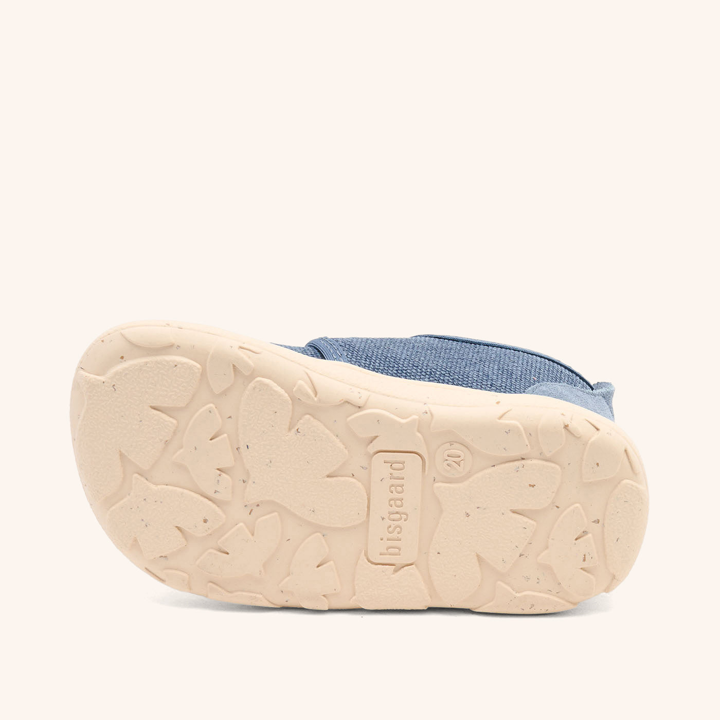 bisgaard barefoot basic to the moon