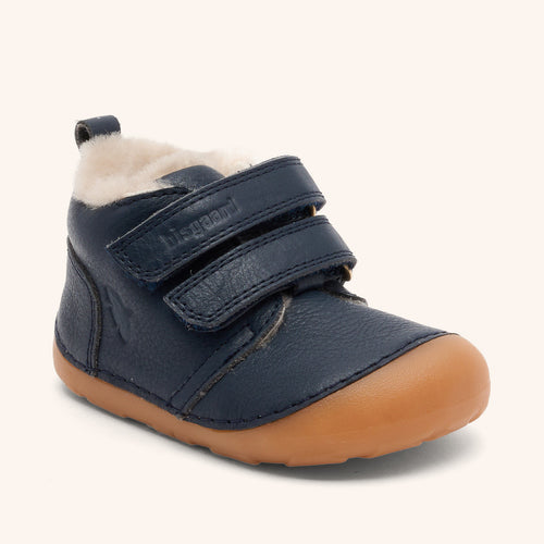 bisgaard barefoot carter lamb navy